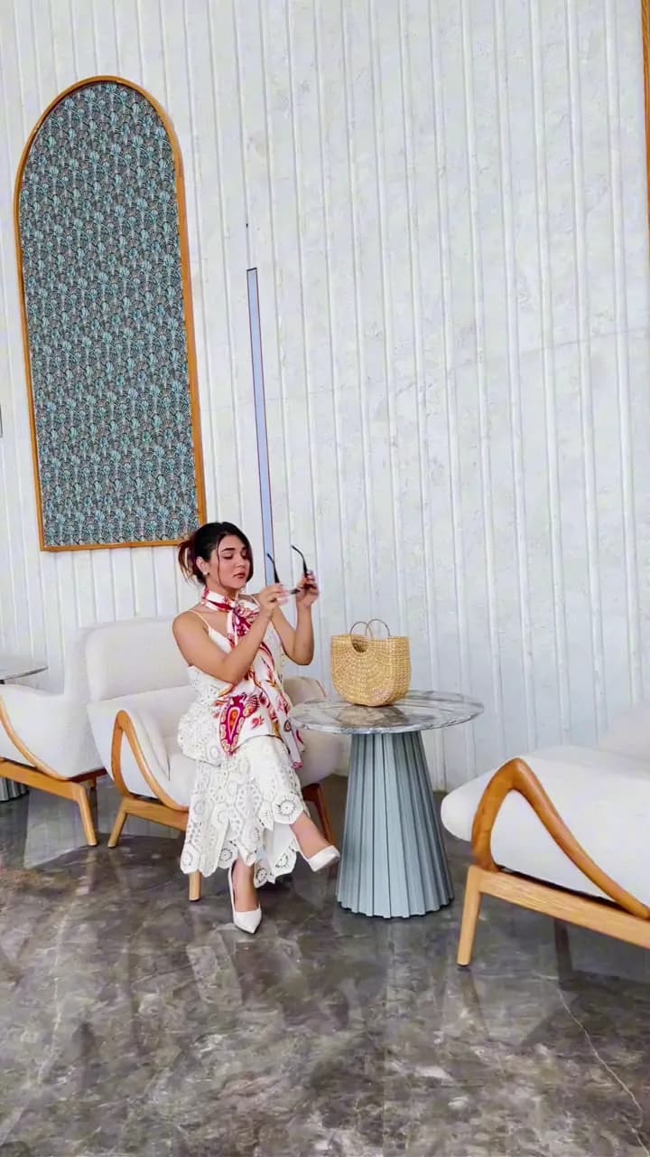 Resort styling reel: printed dresses and separates shot at a villa